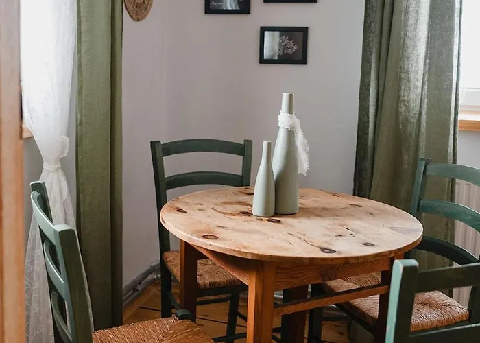 Semesterbostad Historischer Bauernhof Mit Privatbadeplatz Am Irrsee Strasswalchen